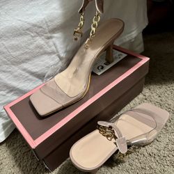 Clean,Tan and pink cream high heel sandals with gold chain detail. Never used!  #glamour #highheels