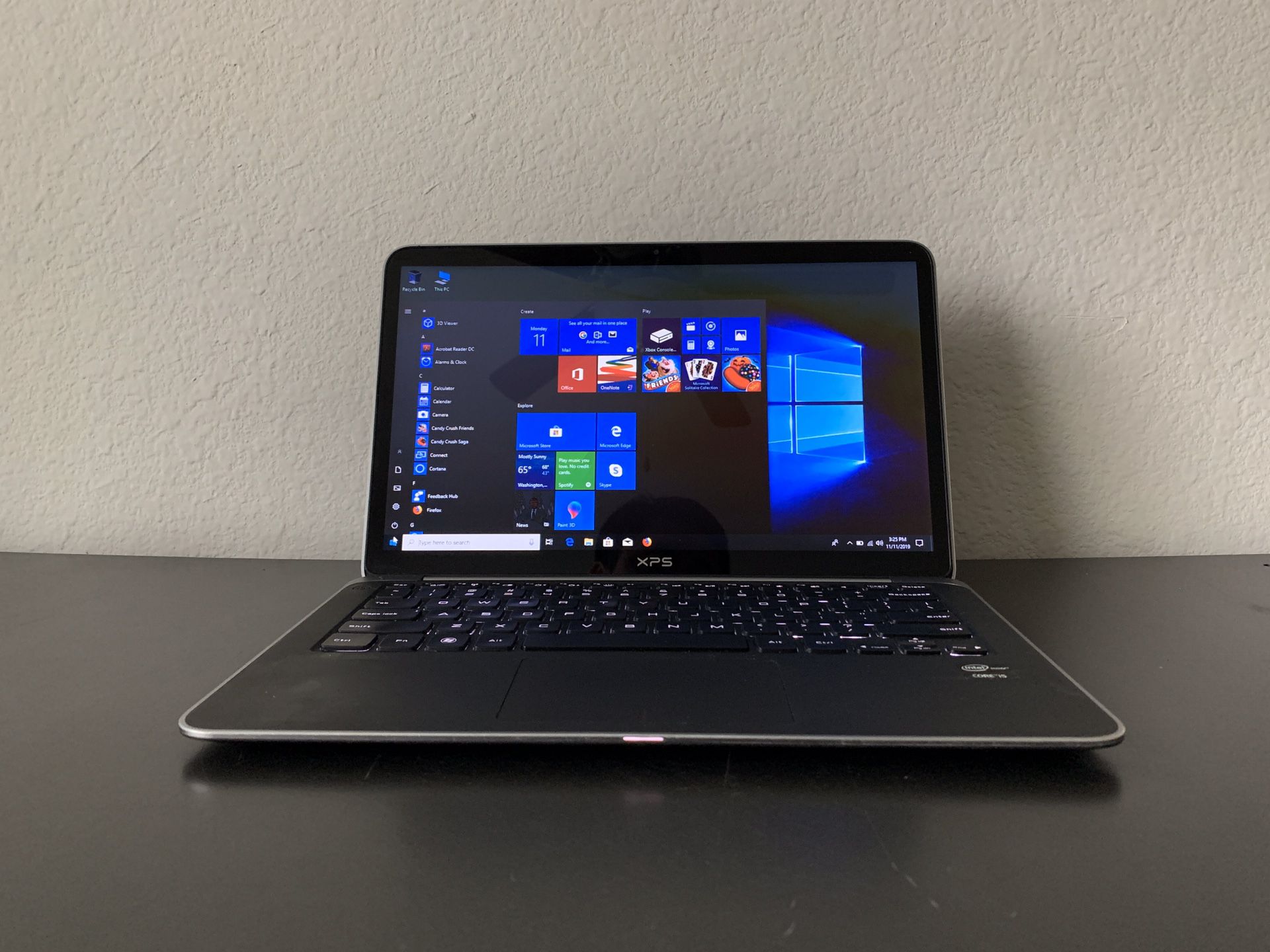 Laptop Dell XPS 13 inch Core i5 4GB 128GB PCIe SSD Windows 10 and Office 2019