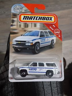 00, Chevy Suburban NYPD Matchbox