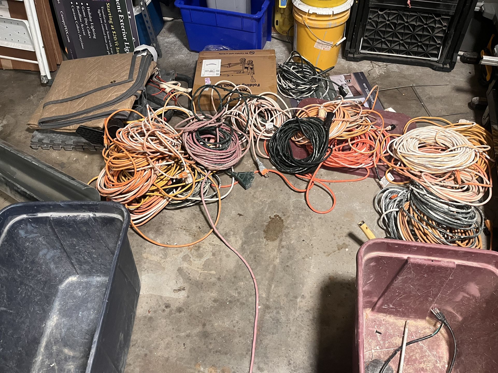 Extension Cords 10ft to 100ft