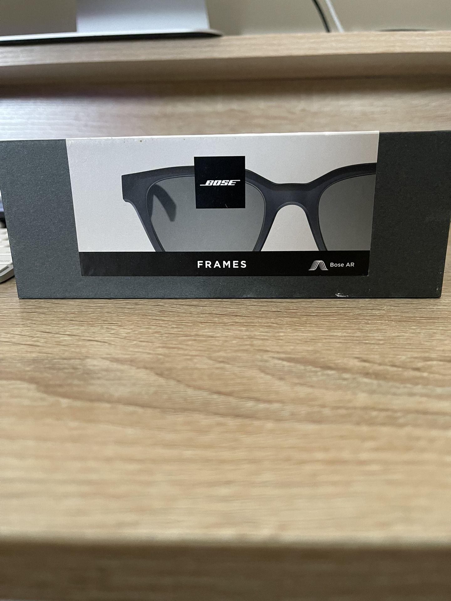 Bose Frames Alto M/L Bluetooth Audio Sunglasses in Black