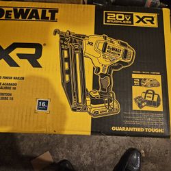 New dewalt 16g finish nailer(FIRM kit 280.00 tool only 250 firm)