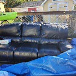 FREE NAVY LEATHER COUCH AND LOVE SEAT