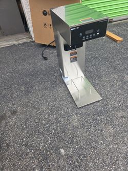 NEW IN BOX Bunn Infusion Series Commercial Automatic Coffee Brewer (Single)