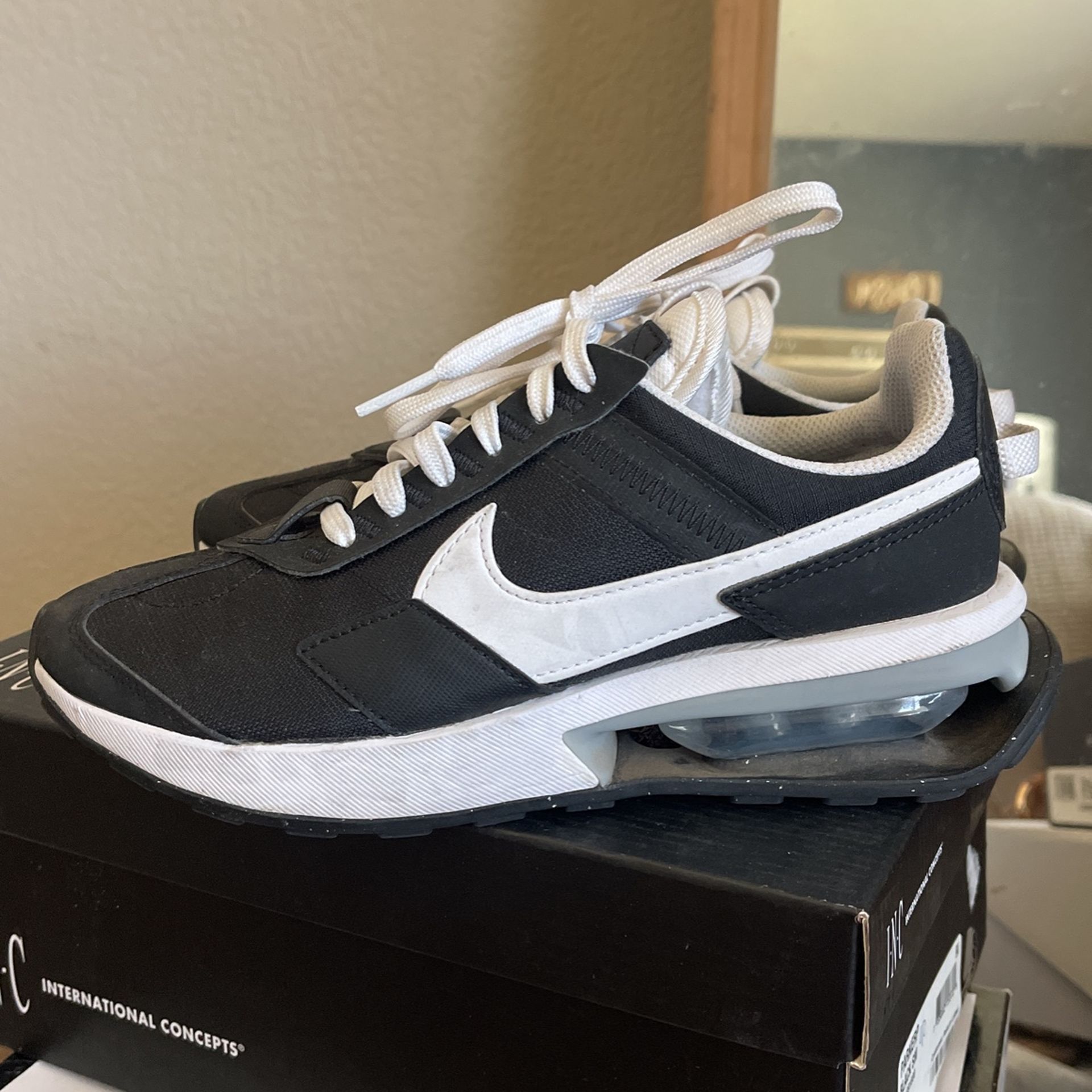 Women Nike
