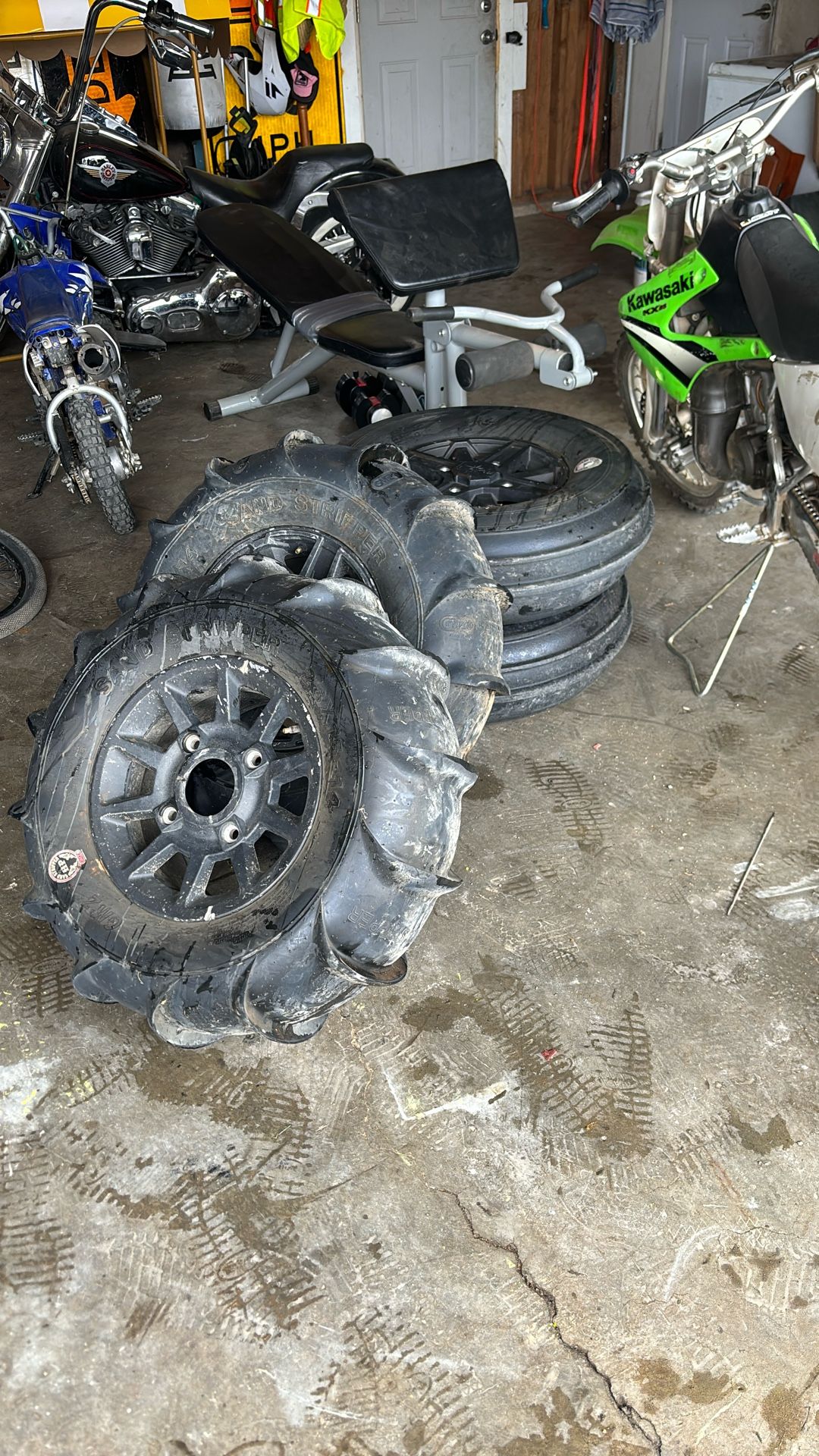 Sand Stripper Paddle Tires