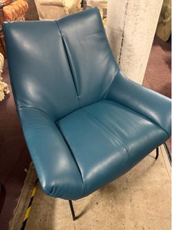 Mid-century modern accent chair