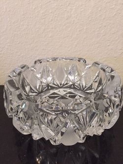 WATERFORD CRYSTAL ASH TRAY - like new FOR ONLY $15.00