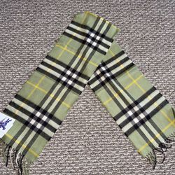 Burberry Heritage Cashmere Scarf – Khaki Green