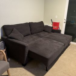Living Spaces Sofa/bed 