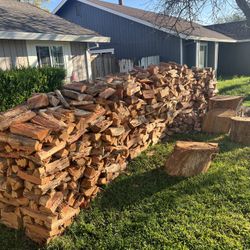 Cord Of Eucalyptus / Fresh Split / Not Seasoned