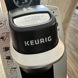 Keurig Coffee Maker - Works Great!