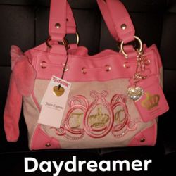 🩷 New Daydreamer -pick Up  Still Available