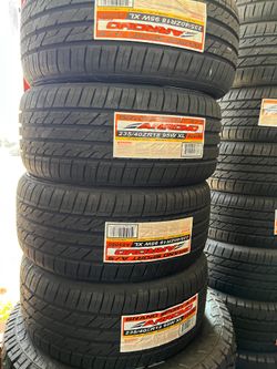 Vendo 245/45/R18 Arroyo las 4 llantas nuevas por $320