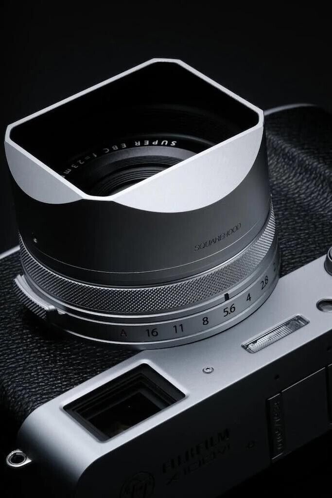 Squarehood Mk iii X100 Lens Hood Silver