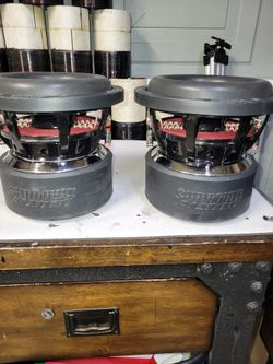 Pair of custom sundown x8 v3