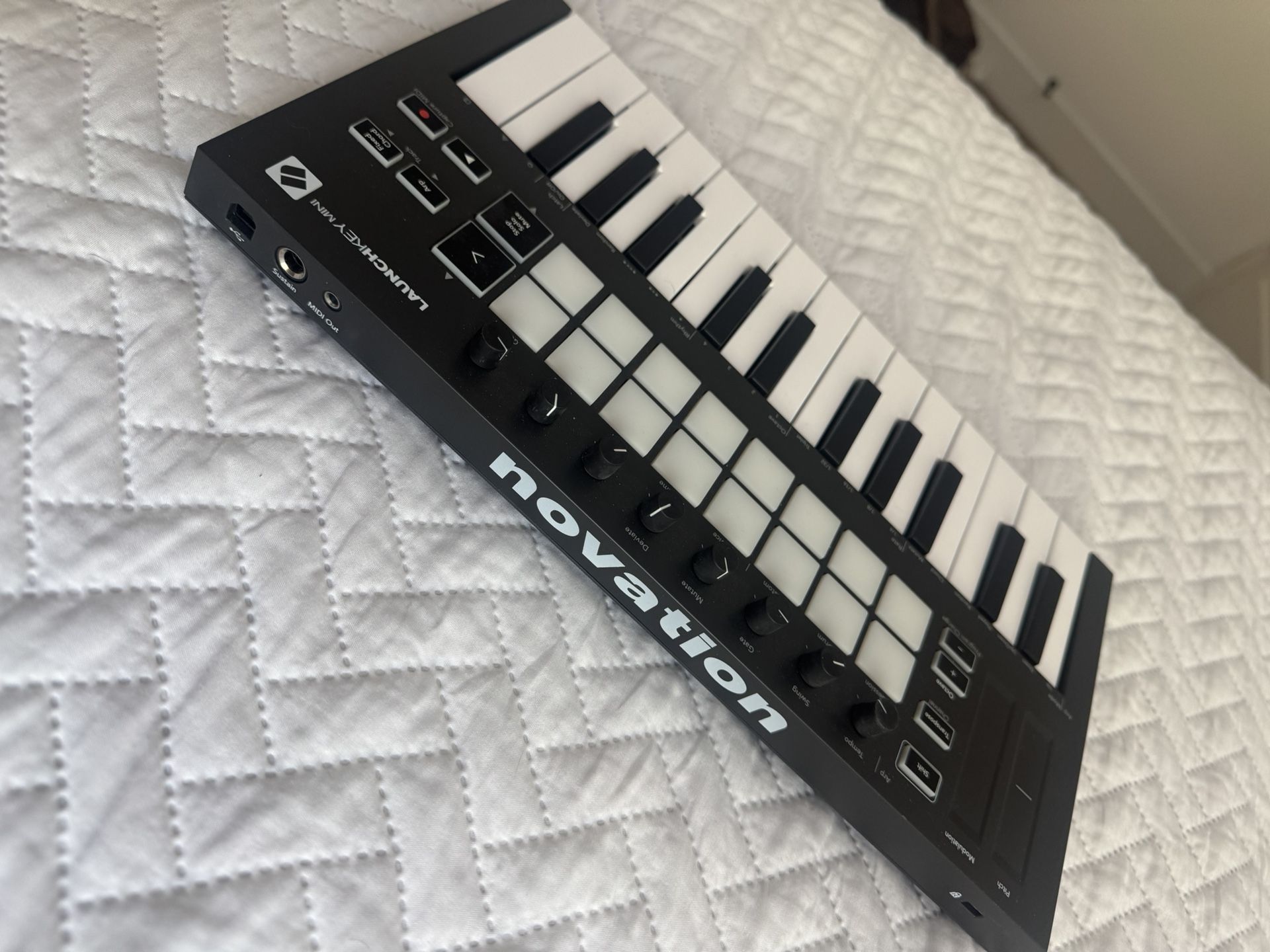 Novation 25 Mini Keys