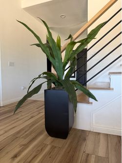 Artificial Floor Plant in Modern Black Planter – 3-4 Ft Tall