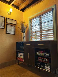 Entry table