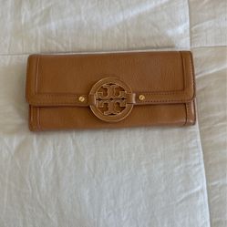 Tory Burch Wallet 