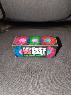 Schylling Teenie NeeDoh Fuzz Ball 3 pack