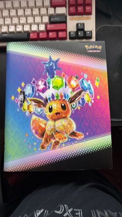 Prismatic binder with cards