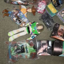 HUGE Vintage Fast Food Toy Lot - 90s/00s Sealed Disney, Pixar, Star Wars!"