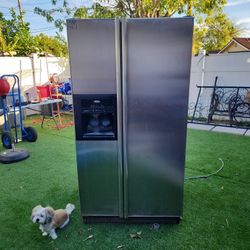 Whirlpool Refrigerator