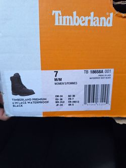 Womens size 7 timberland boots