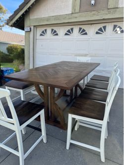 Rustic Dining Table With 6 Chairs and Bench