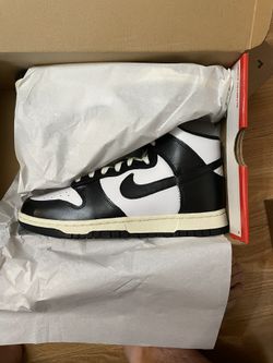 Nike Dunk High - Vintage Black Sz W7.5