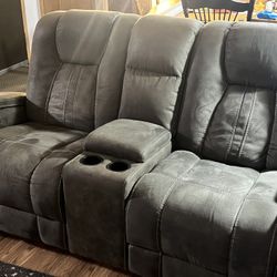 LOVESEAT RECLINNG