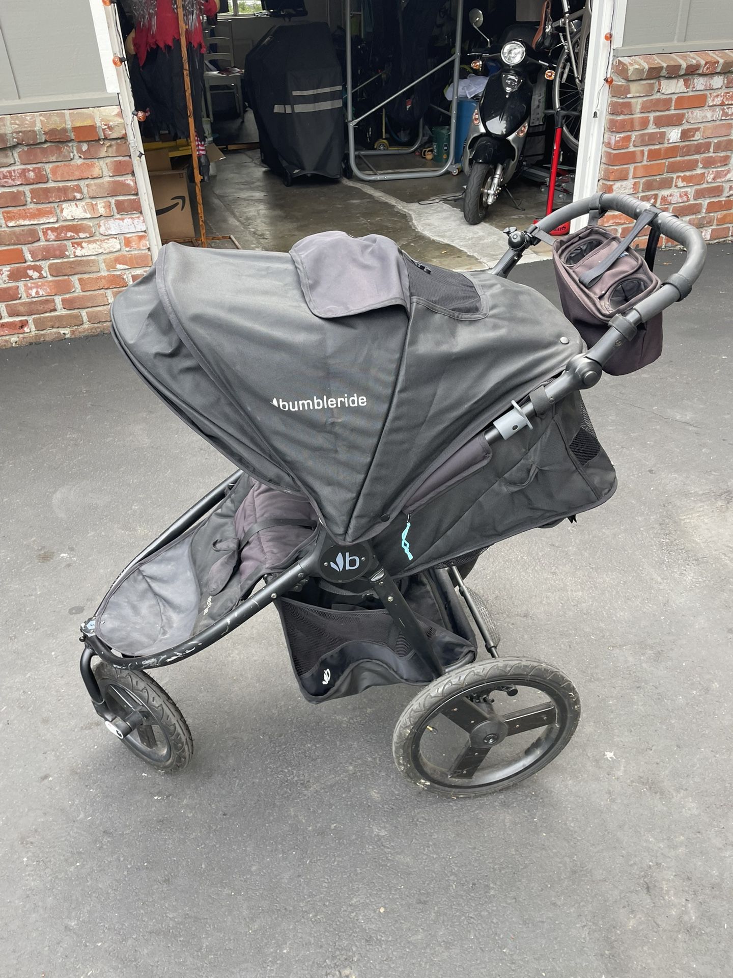 Bumbleride Speed Black Jogging Stroller