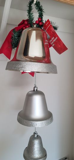 3 Tiered Christmas Bells