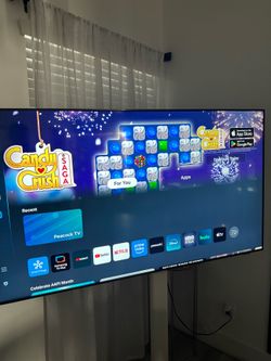 Samsung Tv 65” with stand