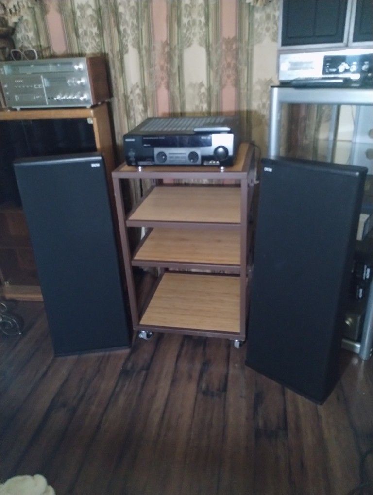 DCM Timeframe TF400 Tower Home Speakers & Kenwood Receiver With Remote 