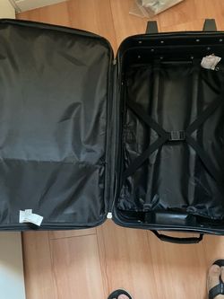 Prodigy luggage high 21 inch wide 15 pull man olive green color