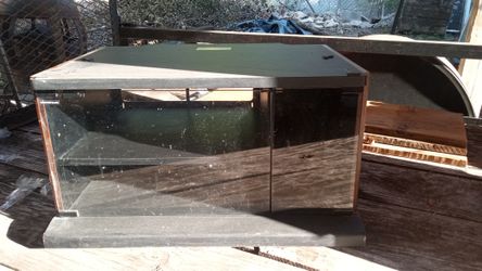 Small TV Stand