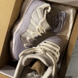 Air Jordan 11 Retro Low 