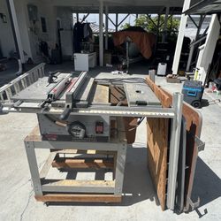 Table saw with router 