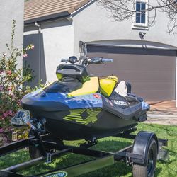 2024 seadoo spark trixx 1up and have the 2 seater for it