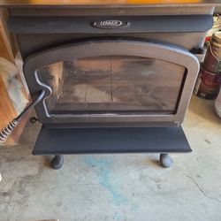 Lennox Wood Burning Freestanding Stove/Heater