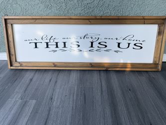 This Is Us Famed Sign