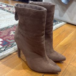 Brown Heel Boots 