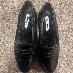 Black Women’s Loafers 