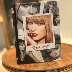 Taylor Swift Book