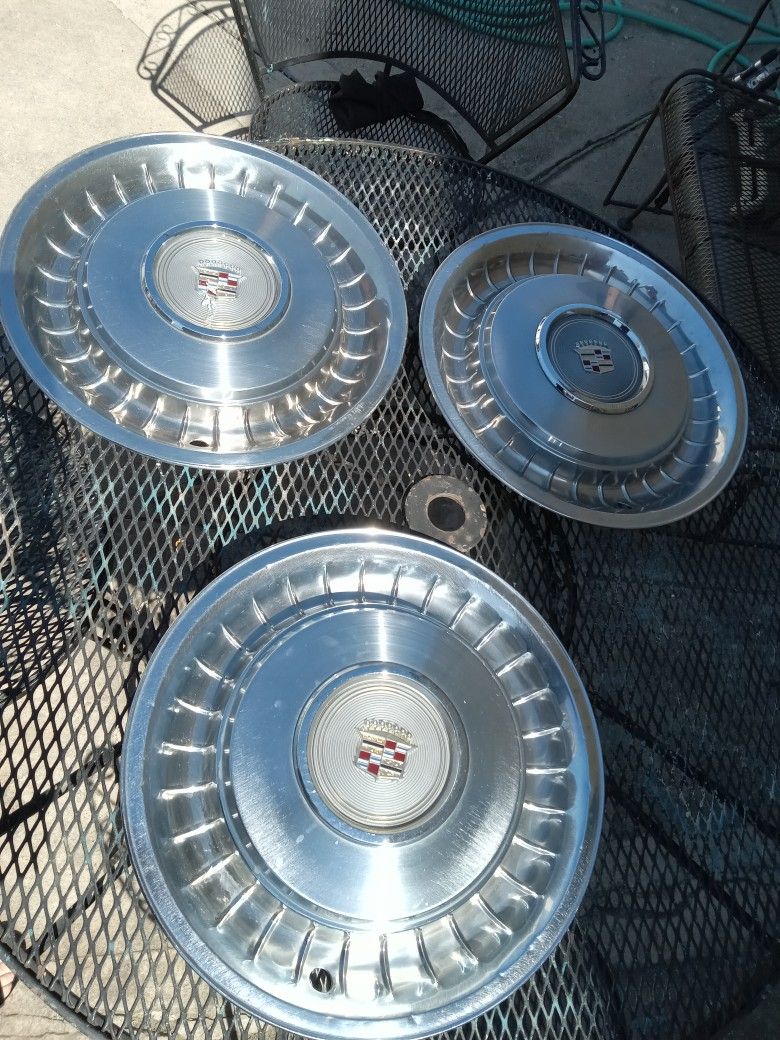 15"" Cadillac Hub Caps 1980s-1990s