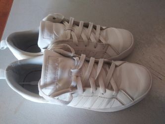 Adidas size 8 women