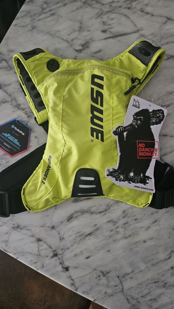Uswe No Dancing Monkey Hydration Backpack