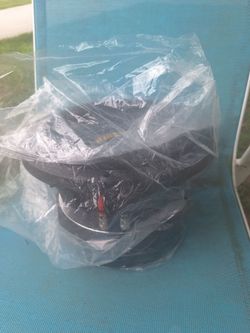 Brand new competition 10inch Punisher sub in custom port Box